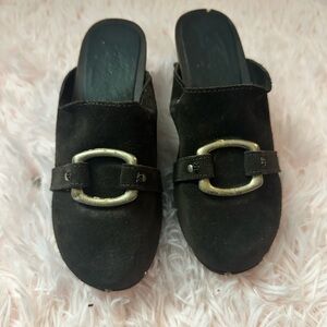 💕 brown Juicy Couture mules